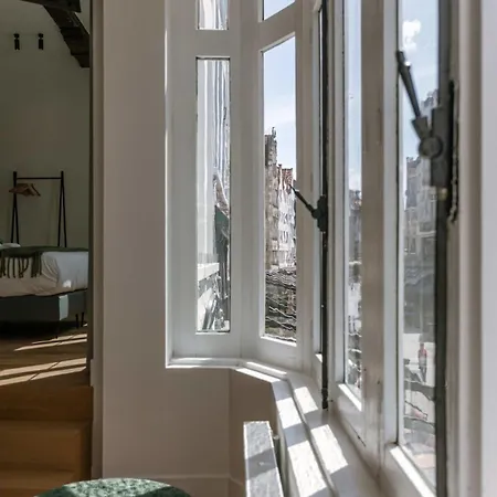 Huswell - Stylish In The Heart Of Apartment *