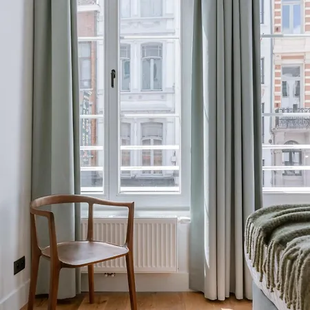 Huswell - Stylish In The Heart Of * Antwerp